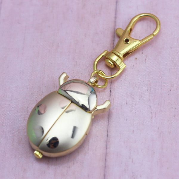 chaoyada brand new fashion crystal beetles ladybug pocket pendant key ring chain quartz dress watch, Slivery;golden
chaoyada brand new fashion crystal beetles ladybug pocket pendant key ring chain quartz dress watch, Slivery;golden
