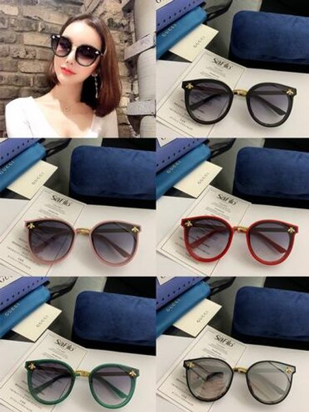 classic style round vintage letter design frame sunglasses with golden bee uv400 protection outdoor summer eyewear with case, White;black
classic style round vintage letter design frame sunglasses with golden bee uv400 protection outdoor summer eyewear with case, White;black