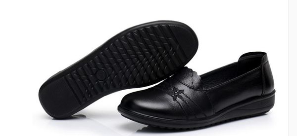 2019 women's shoes in spring and autumn with new style flat bottom round head mother shoes@2116, Black
2019 women's shoes in spring and autumn with new style flat bottom round head mother shoes@2116, Black