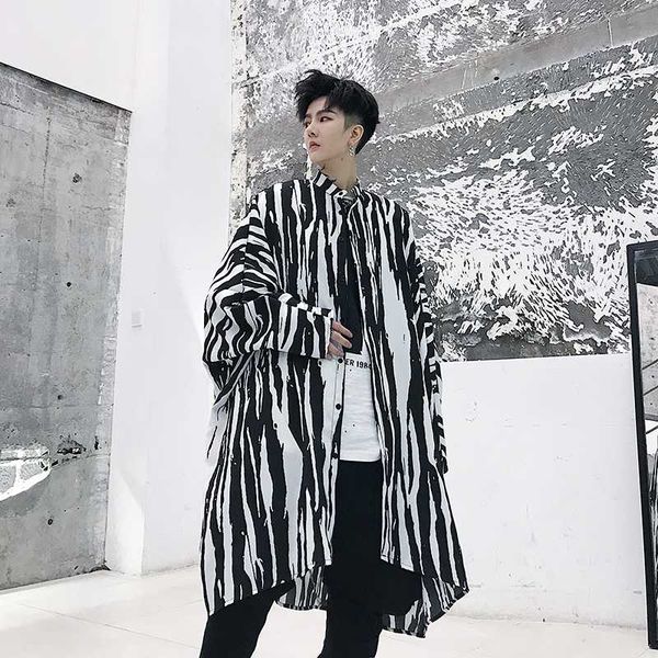 men's trench coats 2021 spring and autumn youth dark zebra print bat sleeve sunscreen fashion casual loose mid-length coat -xl, Tan;black
men's trench coats 2021 spring and autumn youth dark zebra print bat sleeve sunscreen fashion casual loose mid-length coat -xl, Tan;black