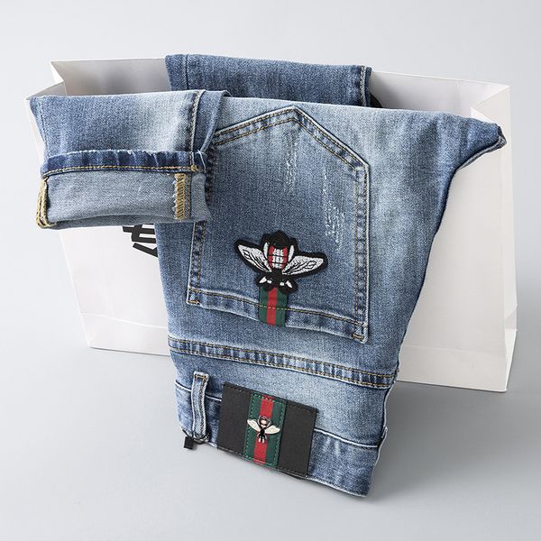 perfect men's wear 2019 man washing small hole trousers youth small straight jeans jeans, Blue
perfect men's wear 2019 man washing small hole trousers youth small straight jeans jeans, Blue