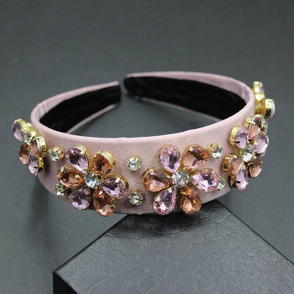 2019 new baroque fashion temperament jewelry headband bridal hair accessories 572, Golden;white
2019 new baroque fashion temperament jewelry headband bridal hair accessories 572, Golden;white