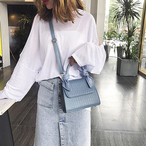 women handbag bag 2020 new wave retro stone pattern crossbody bag casual texture fashion shoulder small square
women handbag bag 2020 new wave retro stone pattern crossbody bag casual texture fashion shoulder small square
