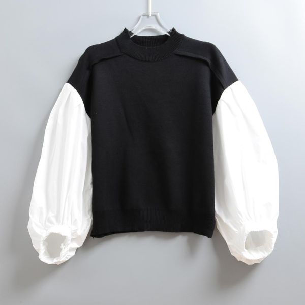 spring women's sweater loose coat striped sweater stitching white sleeves contrast color fake two women, White;black
spring women's sweater loose coat striped sweater stitching white sleeves contrast color fake two women, White;black