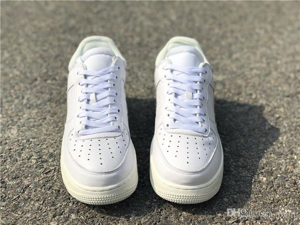 2020 mca of moma low airs cushion 1 one running shoes for men the pure white blue trainer women designer shoes us5.5-11
2020 mca of moma low airs cushion 1 one running shoes for men the pure white blue trainer women designer shoes us5.5-11
