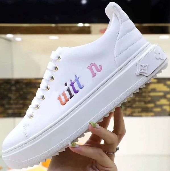 the latest version real leather sneakers trainers designer shoes womens casual shoes size:35-40 with box l32, Black
the latest version real leather sneakers trainers designer shoes womens casual shoes size:35-40 with box l32, Black
