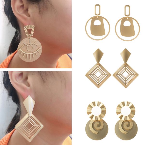 isang 2021 fashion silver gold hoop earrings american european womens statement earring jewelry gifts ie0527, Golden;silver
isang 2021 fashion silver gold hoop earrings american european womens statement earring jewelry gifts ie0527, Golden;silver