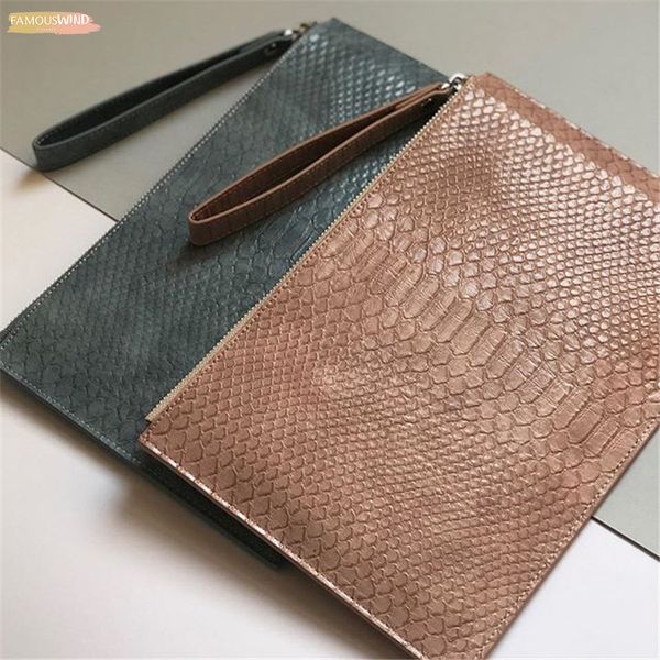 new python leather envelope bag women daily makeup clutch purse soft pouch casual wallet selling banquet clutch
new python leather envelope bag women daily makeup clutch purse soft pouch casual wallet selling banquet clutch