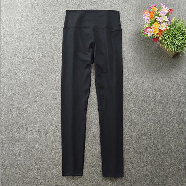 2020 new lu yoga pants brushed high waist hips running tight feet sports pants female fashion brand designer womens clothing #777
2020 new lu yoga pants brushed high waist hips running tight feet sports pants female fashion brand designer womens clothing #777