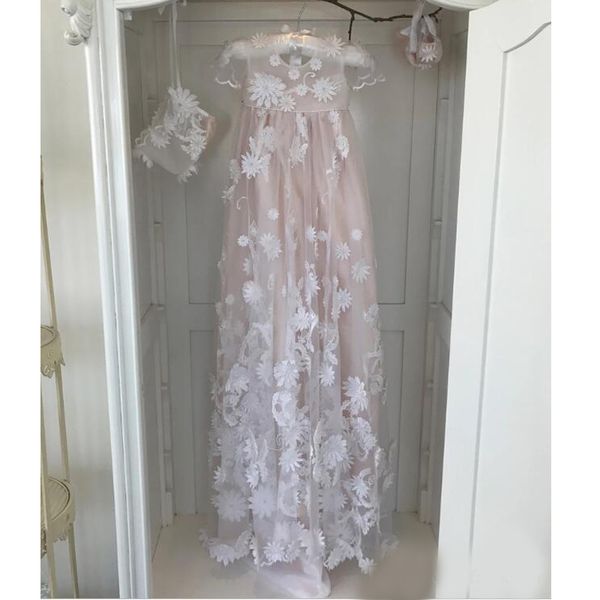 blush 2020 christening baptism gowns for baby girls floral appliqued a line christening gown set with bonnet first communication dress, White
blush 2020 christening baptism gowns for baby girls floral appliqued a line christening gown set with bonnet first communication dress, White