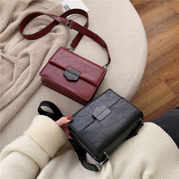 small bag women 2020 spring and summer new fashion single shoulder bag retro texture korean version messenger
small bag women 2020 spring and summer new fashion single shoulder bag retro texture korean version messenger
