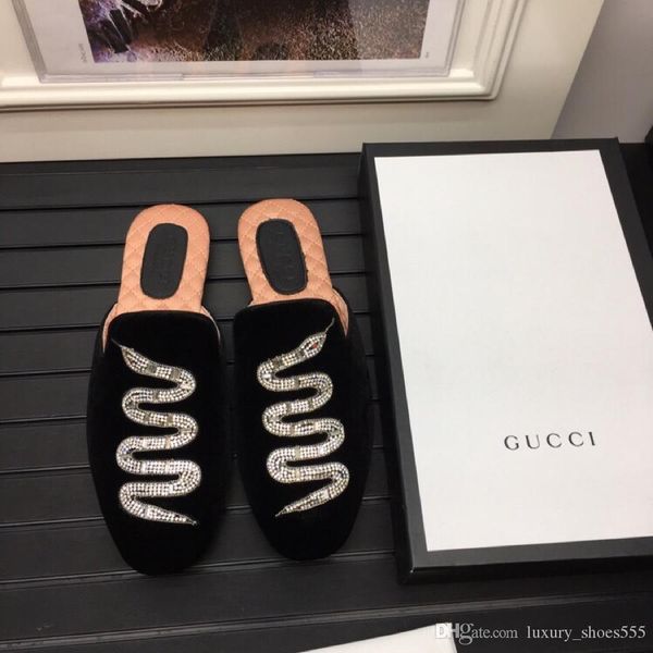 2020 latest black casual slippers men casual shoes fashion trend comfortable shoe size 38-45 type 39745400566b
2020 latest black casual slippers men casual shoes fashion trend comfortable shoe size 38-45 type 39745400566b