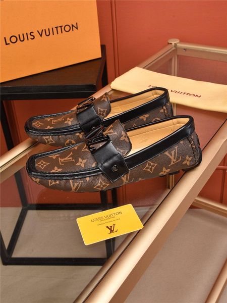 19fw 2019 new slip on spring men loafers luxury brands black white men shoes fashion walking comfortable flat shoes male casual yetc6
19fw 2019 new slip on spring men loafers luxury brands black white men shoes fashion walking comfortable flat shoes male casual yetc6