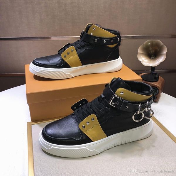 brand sports shoes ,short boots, brand sneakers, luxury shoes, made calf skin vamp,quality, Black
brand sports shoes ,short boots, brand sneakers, luxury shoes, made calf skin vamp,quality, Black