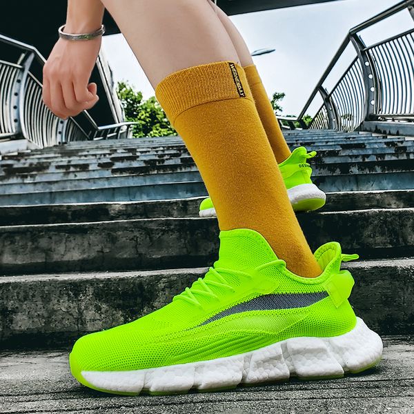 man sneakers new running shoes men lace-up sports shoes athletic trainers mesh men outdoor walking zapatos para correr
man sneakers new running shoes men lace-up sports shoes athletic trainers mesh men outdoor walking zapatos para correr