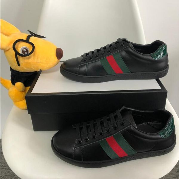 2019 Top Quality Men Women Designer Leather Shoes Fashion Luxury Black White Red Mens Casual Shoes With Bee Tiger Striped Ladies Trainers
2019 Top Quality Men Women Designer Leather Shoes Fashion Luxury Black White Red Mens Casual Shoes With Bee Tiger Striped Ladies Trainers