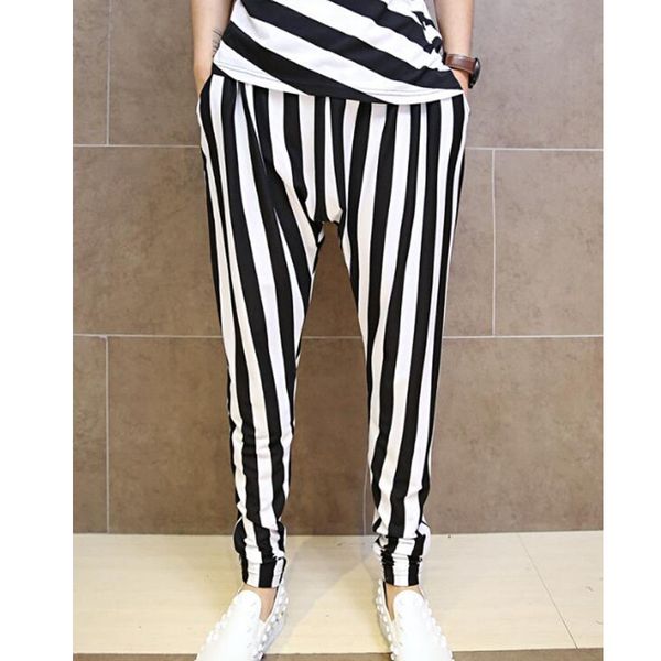 homens listrado gota gancho harem pants nightclub cantor dj punk do hip hop calças dos homens corredores de moda coreano estilo, Black
homens listrado gota gancho harem pants nightclub cantor dj punk do hip hop calças dos homens corredores de moda coreano estilo, Black