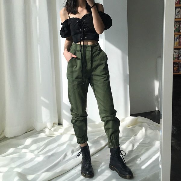 High Waist Pants Camouflage Loose Joggers Women Army Harem Camo Pants Streetwear Punk Black Cargo Pants Women Capris Trousers
High Waist Pants Camouflage Loose Joggers Women Army Harem Camo Pants Streetwear Punk Black Cargo Pants Women Capris Trousers