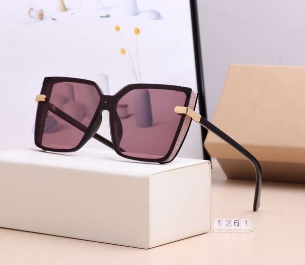 wholesale- womens designer sunglasses summer sunglasses women adumbral goggle glasses uv400 1261 5 colors with box, White;black
wholesale- womens designer sunglasses summer sunglasses women adumbral goggle glasses uv400 1261 5 colors with box, White;black