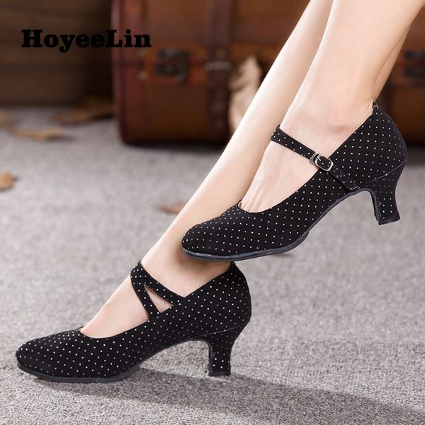 new women's dots mid heeled modern square dance shoes ballroom party tango salsa dancing performance shoes
new women's dots mid heeled modern square dance shoes ballroom party tango salsa dancing performance shoes