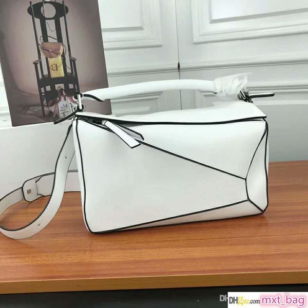 classic fashion new type women s single shoulder bag designer luxurious dermis made handbga women cowhide shoulder bag wallet lo al0153 30cm
classic fashion new type women s single shoulder bag designer luxurious dermis made handbga women cowhide shoulder bag wallet lo al0153 30cm