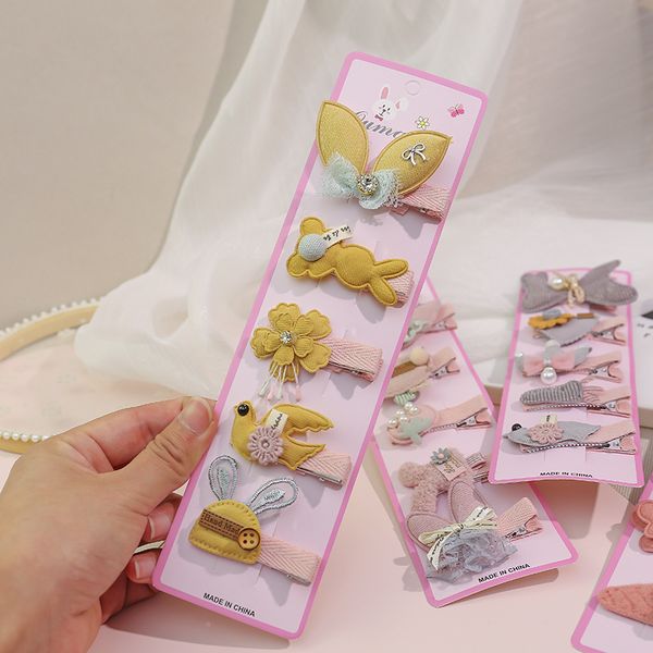 amazon's new hair fabric children hair clip pink suit cute girls headdress korean version of the ornament sale, Slivery;white
amazon's new hair fabric children hair clip pink suit cute girls headdress korean version of the ornament sale, Slivery;white