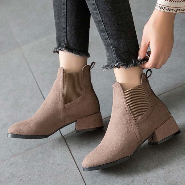 women autumn winter flock ankle boots slip-on round toe 3.5cm square heel solid casual black/camel booties size 35-41 y200115
women autumn winter flock ankle boots slip-on round toe 3.5cm square heel solid casual black/camel booties size 35-41 y200115