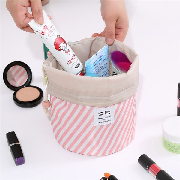 barrel shaped women cosmetic bag drawstring large capacity travel dresser pouch wash organizer toiletry bags flower print makeup bags d1201, Black
barrel shaped women cosmetic bag drawstring large capacity travel dresser pouch wash organizer toiletry bags flower print makeup bags d1201, Black