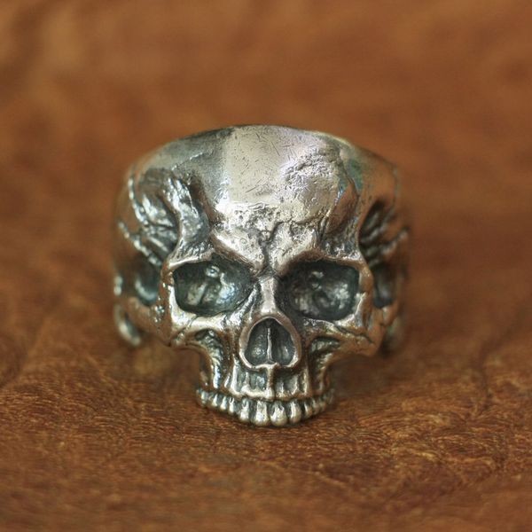 linsion 925 sterling silver skull ring mens biker rock punk ring ta135 us size 7 to 13, Golden;silver
linsion 925 sterling silver skull ring mens biker rock punk ring ta135 us size 7 to 13, Golden;silver