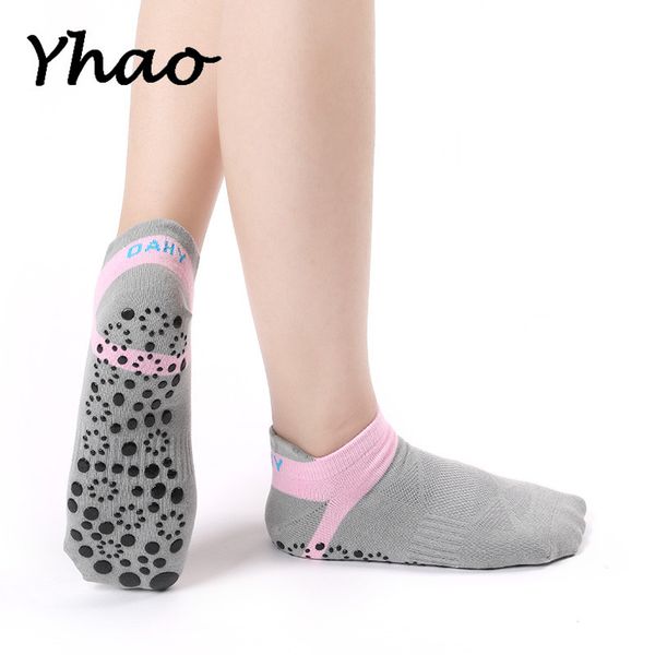 yhao cotton non-slip sports socks yoga for women seamless toe closure for running fitness pilates socks size, Black
yhao cotton non-slip sports socks yoga for women seamless toe closure for running fitness pilates socks size, Black