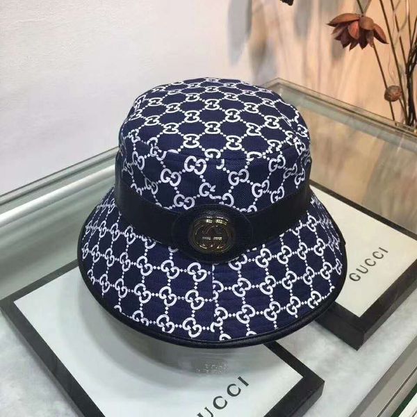 2019 luxury winter brand woman man beanie fashion designer bonnet women casual knitting hip hop gorros pom-pom skull caps outdoor hats ady20, Blue;gray
2019 luxury winter brand woman man beanie fashion designer bonnet women casual knitting hip hop gorros pom-pom skull caps outdoor hats ady20, Blue;gray