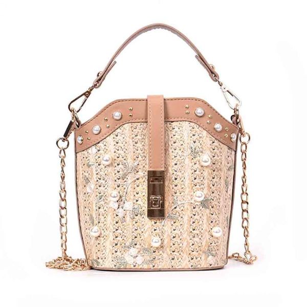 женская мода сумка из плетеной соломы простые crossbody pearl стро цепные bucket bag 2020 европейских и американских популярные сумки 0110
женская мода сумка из плетеной соломы простые crossbody pearl стро цепные bucket bag 2020 европейских и американских популярные сумки 0110