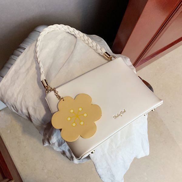 fashion women armpit package handbags vintage pu leather ladies white small tote bags high-quality girls casual shoulder bag
fashion women armpit package handbags vintage pu leather ladies white small tote bags high-quality girls casual shoulder bag