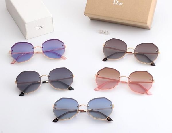 luxury qualtiy new fashion women rimless sunglasses vintage metal thick glass mirror sun glasses star style a delivery speed, White;black
luxury qualtiy new fashion women rimless sunglasses vintage metal thick glass mirror sun glasses star style a delivery speed, White;black