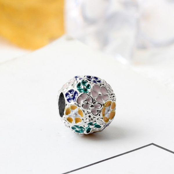 a lot of different painted flower alloy charm bead fashion women jewelry stunning european style for pandora bracelet bangle, Black
a lot of different painted flower alloy charm bead fashion women jewelry stunning european style for pandora bracelet bangle, Black