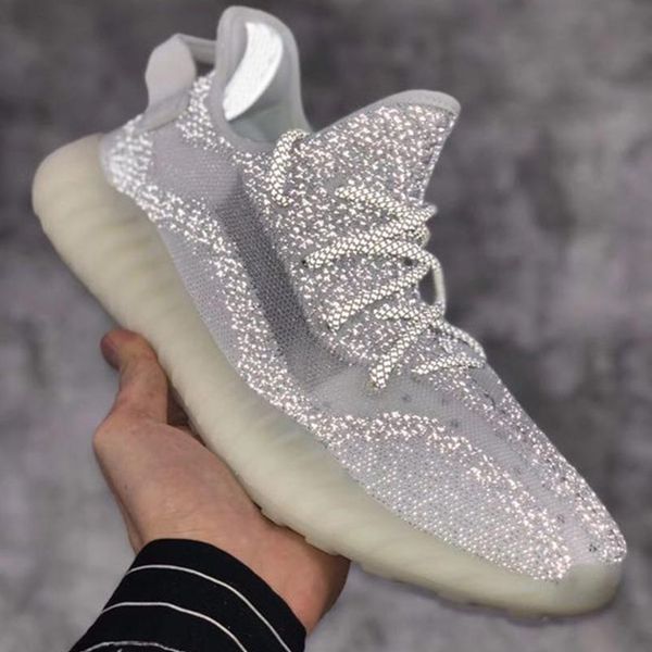 Новый 3M черный статический светоотражающий V3 рыбья кожа кроссовки Kanye West Белый ди
Новый 3M черный статический светоотражающий V3 рыбья кожа кроссовки Kanye West Белый ди
