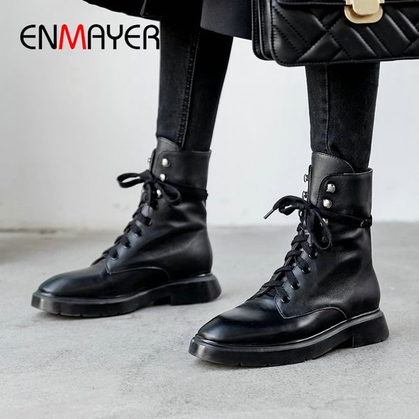 enmayer 2020 lace-up motorcycle boots genuine leather round toe square heel winter women shoes short plush platform boots 34-40, Black
enmayer 2020 lace-up motorcycle boots genuine leather round toe square heel winter women shoes short plush platform boots 34-40, Black