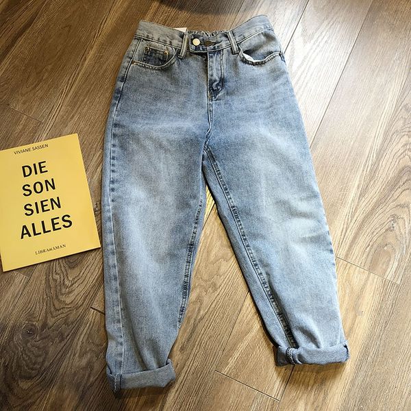 2019 spring autumn new korean style women jeans straight full length regular zipper casual blue high waist denim pants joker
2019 spring autumn new korean style women jeans straight full length regular zipper casual blue high waist denim pants joker