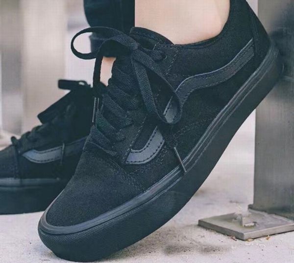 2019 classics old skool canvas men women casual shoes classic black white skateboard shoes,r1
2019 classics old skool canvas men women casual shoes classic black white skateboard shoes,r1