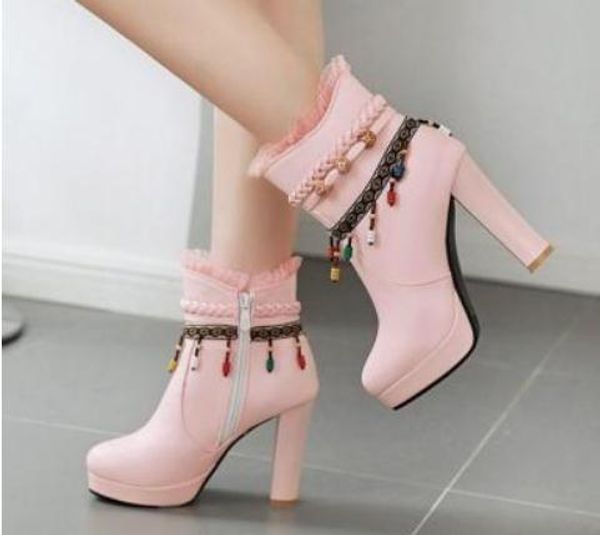 2019 women's boots in winter with new style high heel coarse heel round head waterproof table @7011, Black
2019 women's boots in winter with new style high heel coarse heel round head waterproof table @7011, Black