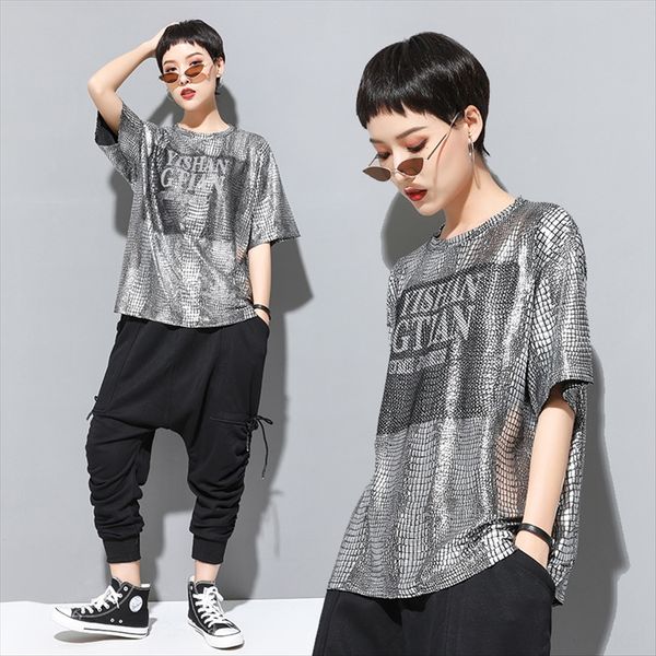 women's 2019 fashionable cold wind silver fabric loose straight-tube personalized printing short-sleeved t-shirt top, White 
women's 2019 fashionable cold wind silver fabric loose straight-tube personalized printing short-sleeved t-shirt top, White
