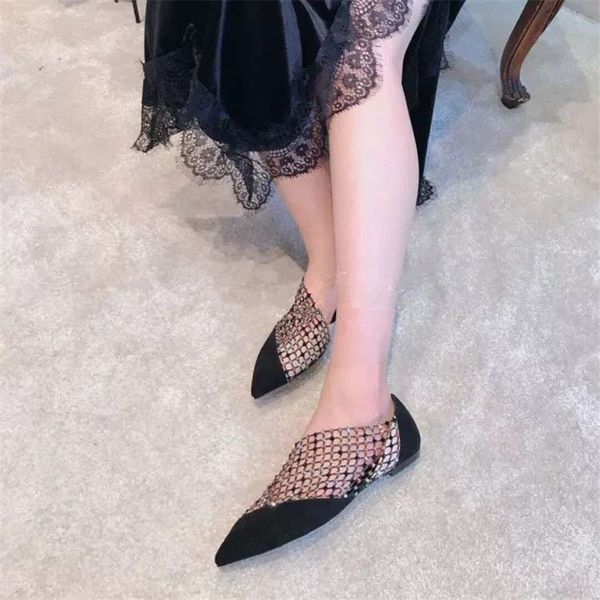 2020 new summer baotou color rhinestone hollow flat bottom hollow single shoes women, Black
2020 new summer baotou color rhinestone hollow flat bottom hollow single shoes women, Black