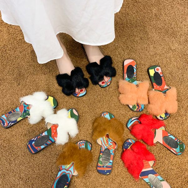 hairy slippers women wear autumn and winter 2020 new women's shoes wild fashion beach flat european and american hair drag, Black
hairy slippers women wear autumn and winter 2020 new women's shoes wild fashion beach flat european and american hair drag, Black