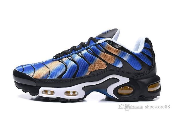 2020 new luxury triple old dad shoes tripler sneakers clear sole chaussures retro scarpe women men mens fifty colors 36-46, Black
2020 new luxury triple old dad shoes tripler sneakers clear sole chaussures retro scarpe women men mens fifty colors 36-46, Black