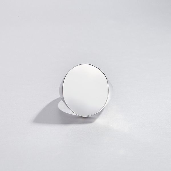 925 silver luxury lady chic minimalism rings for women wide 18mm shining sterling big ring opening resizable dropshipping sp443, Slivery;golden
925 silver luxury lady chic minimalism rings for women wide 18mm shining sterling big ring opening resizable dropshipping sp443, Slivery;golden