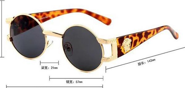 2019highdesigner fashion women sunglasses luxury eyeglasses outdoor shades pc frame classic lady luxury sunglasses mirrors, White;black 
2019highdesigner fashion women sunglasses luxury eyeglasses outdoor shades pc frame classic lady luxury sunglasses mirrors, White;black