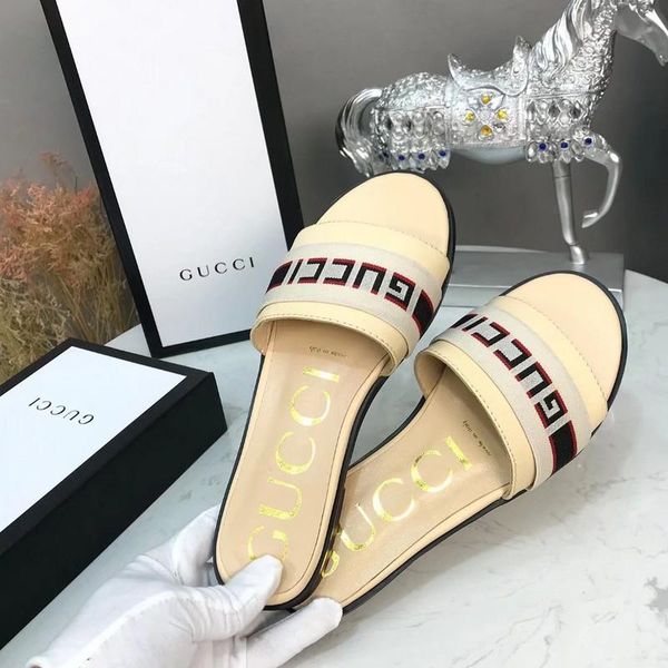 2020 women sandals designer shoes luxury slide summer wide flat slippery sandals slipper flip flop shoe sneaker zapatillas size 35-40, Black
2020 women sandals designer shoes luxury slide summer wide flat slippery sandals slipper flip flop shoe sneaker zapatillas size 35-40, Black