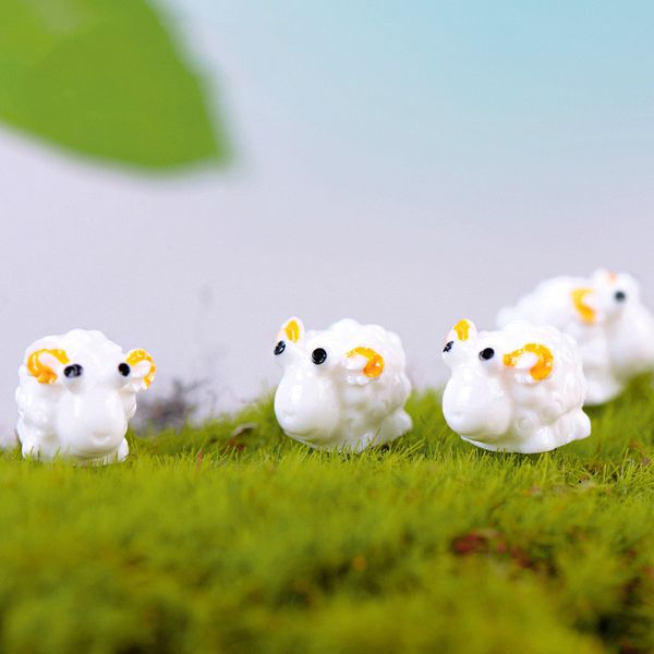 крошечные овцы mini animal gnome собранный миниатюрный статуэтки фея украшение сада cactus сочной плантатор аксессуар moss micro пейзаж
крошечные овцы mini animal gnome собранный миниатюрный статуэтки фея украшение сада cactus сочной плантатор аксессуар moss micro пейзаж