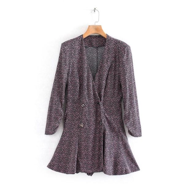 2020 spring women's new v-neck long sleeve folding breasted decorative printing blazer short jumpsuit 02560817032, Black;white
2020 spring women's new v-neck long sleeve folding breasted decorative printing blazer short jumpsuit 02560817032, Black;white