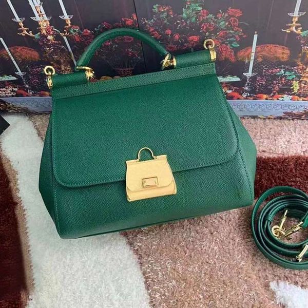 2019 new simple lock new women's bag single shoulder hand-held messenger women's bag palm pattern
2019 new simple lock new women's bag single shoulder hand-held messenger women's bag palm pattern